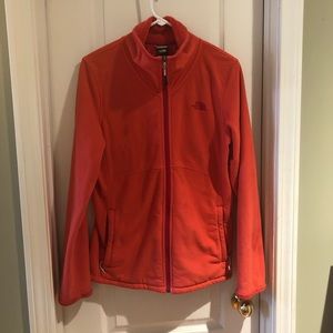 🔥The North Face pink jacket